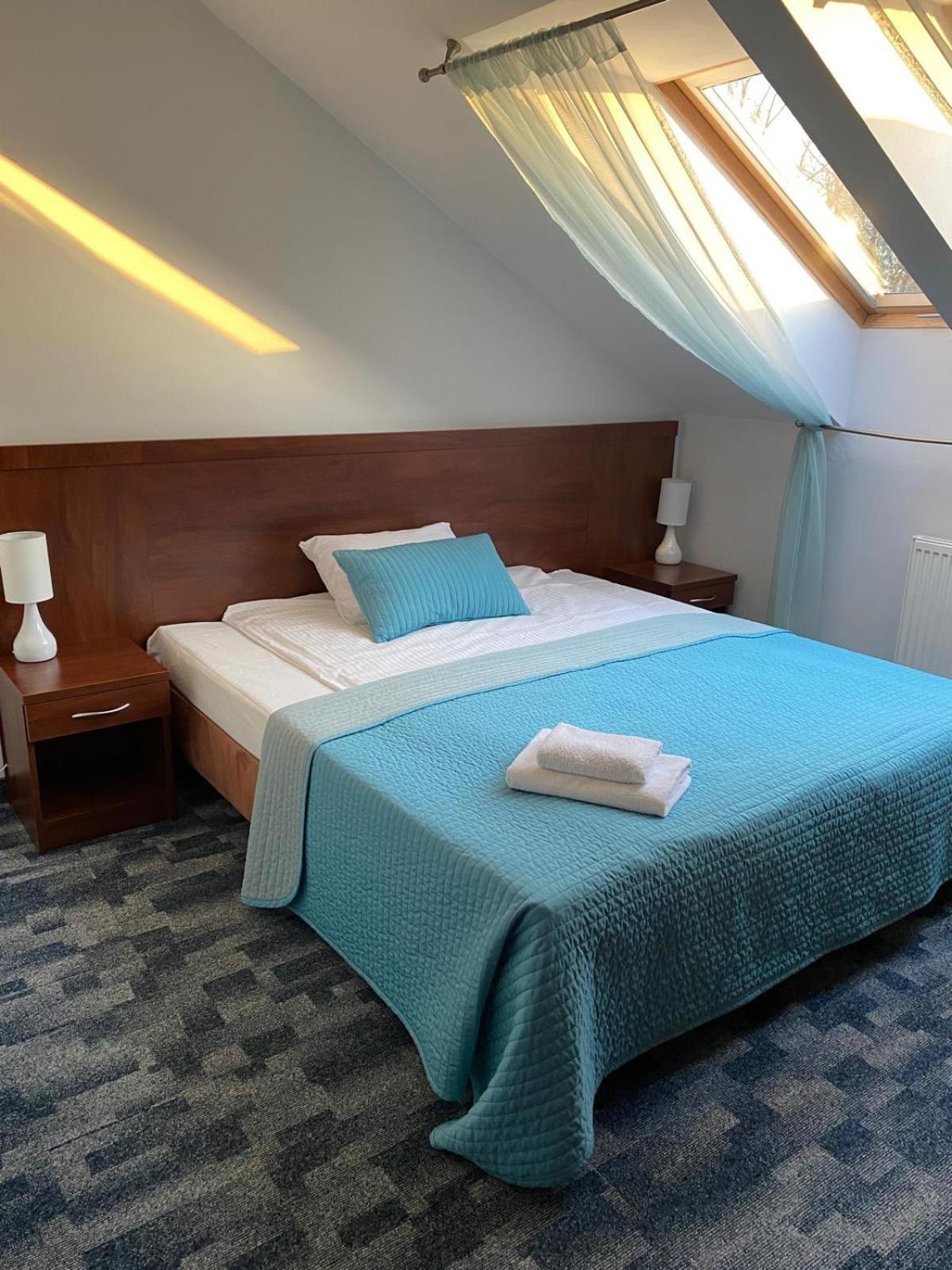 Hotel Restauracja Cztery Pory Roku Orneta Εξωτερικό φωτογραφία
