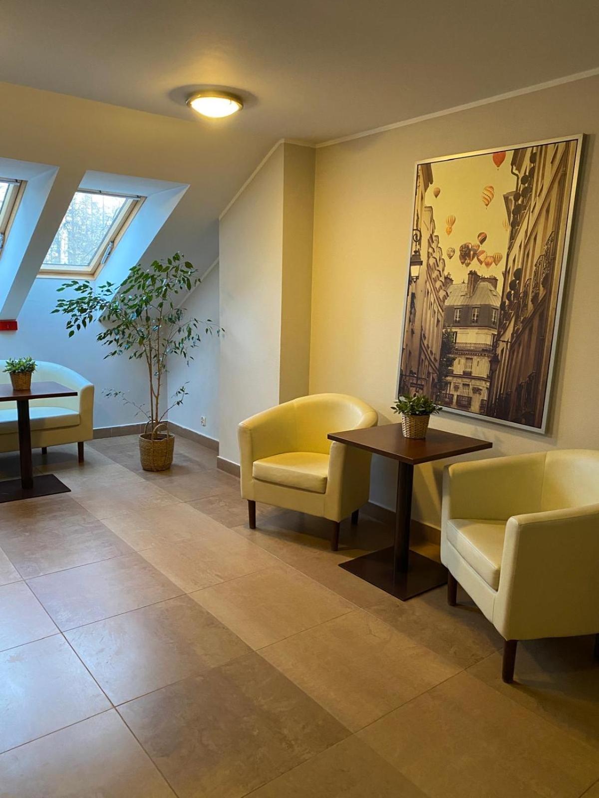 Hotel Restauracja Cztery Pory Roku Orneta Εξωτερικό φωτογραφία