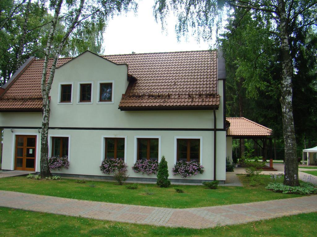 Hotel Restauracja Cztery Pory Roku Orneta Εξωτερικό φωτογραφία